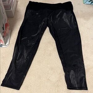 Abercrombie & Fitch Black Marble Leggings Mesh Panel on Sides Size XL